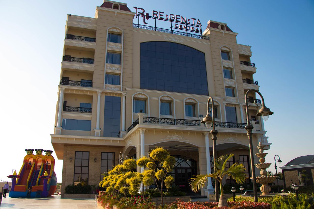 Regenta Central Indore Luaran gambar